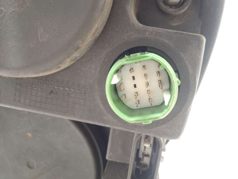 Recambio de faro derecho para alfa romeo giulietta (940_) 2.0 jtdm (940.fxl1a) referencia OEM IAM 50520228 - Blanco 6