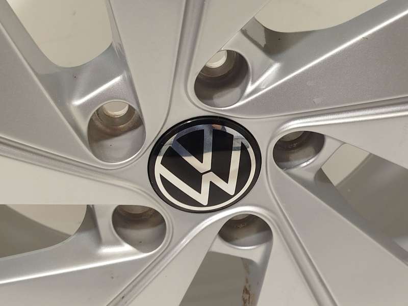 Recambio de llanta para volkswagen  golf viii 1.5 referencia OEM IAM 5H0601025BE8Z8 5H0601025BE - Plata 4