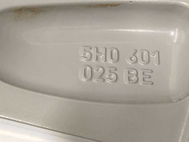 Recambio de llanta para volkswagen  golf viii 1.5 referencia OEM IAM 5H0601025BE8Z8 5H0601025BE - Plata 7