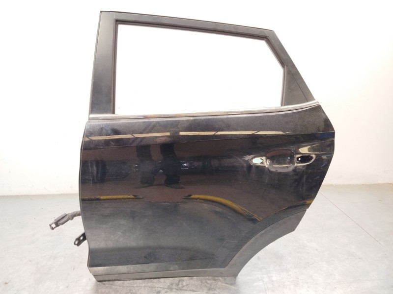 PUERTA TRASERA IZQUIERDA 77003D7000 