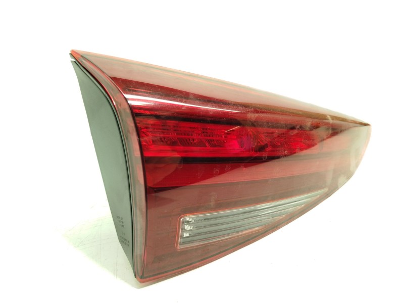 PILOTO TRASERO IZQUIERDO INTERIOR 92403D7600 