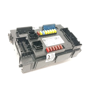 CAJA RELES / FUSIBLES 52142927 00521429270 