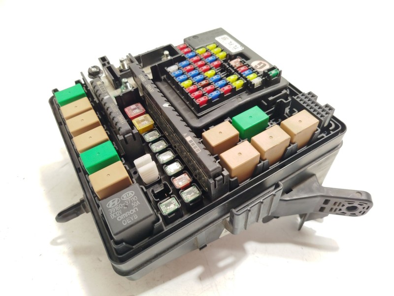 CAJA RELES / FUSIBLES 91951D7210 91232D7656 