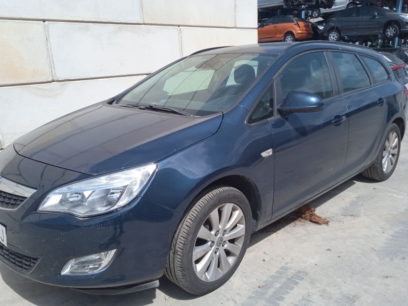 OPEL ASTRA J SPORTS TOURER (P10)