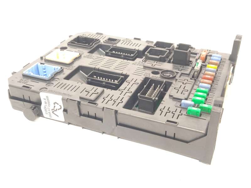 Recambio de caja reles / fusibles para citroën c4 picasso i monospace (ud_) 1.6 hdi referencia OEM IAM 9664059080 657062 3
