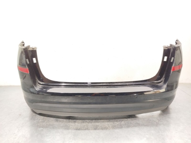 PARAGOLPES TRASERO 86640D7500 