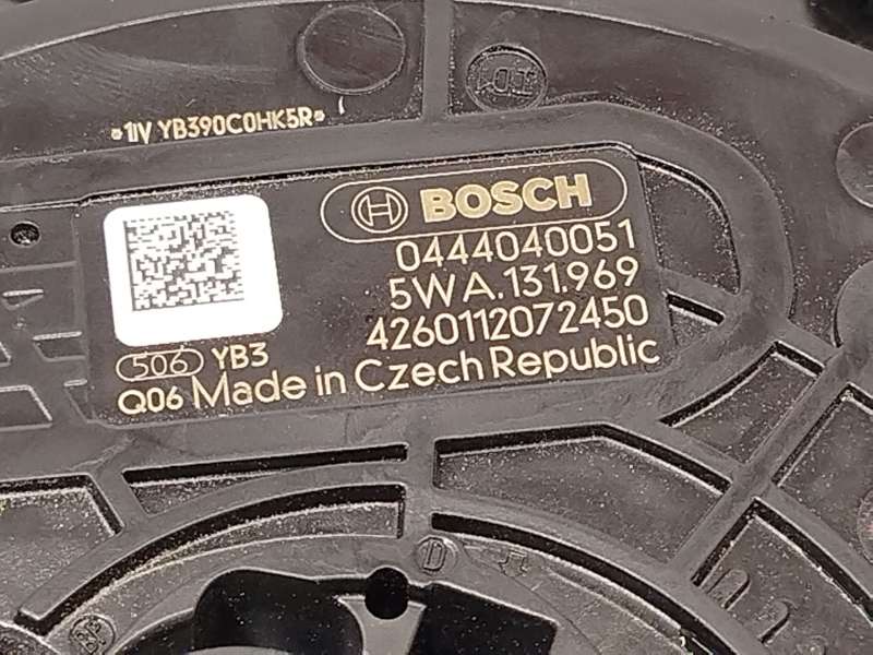 Recambio de deposito aditivo fap adblue para audi a3 sportback (8ya, 8yf) 35 tdi referencia OEM IAM 5WA131877AB 5WA131969 044404 - Gris 6