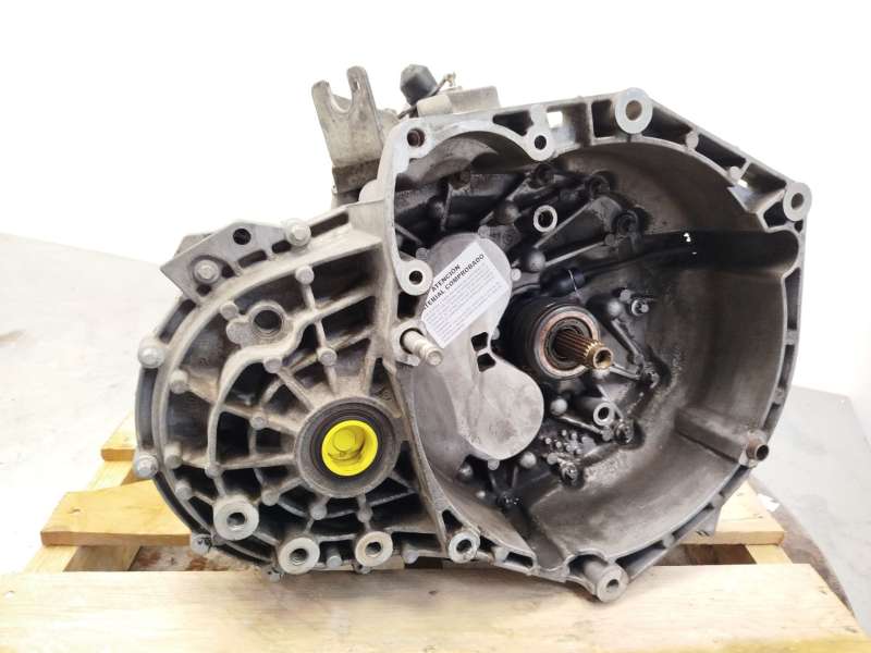 Recambio de caja cambios para alfa romeo giulietta (940_) 2.0 jtdm (940.fxl1a) referencia OEM IAM 55230971 - Blanco 2