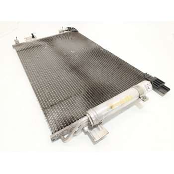 CONDENSADOR / RADIADOR AIRE ACONDICIONADO 7812A204 