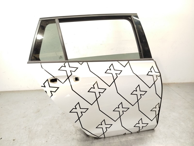 PUERTA TRASERA DERECHA 5H9833056F 