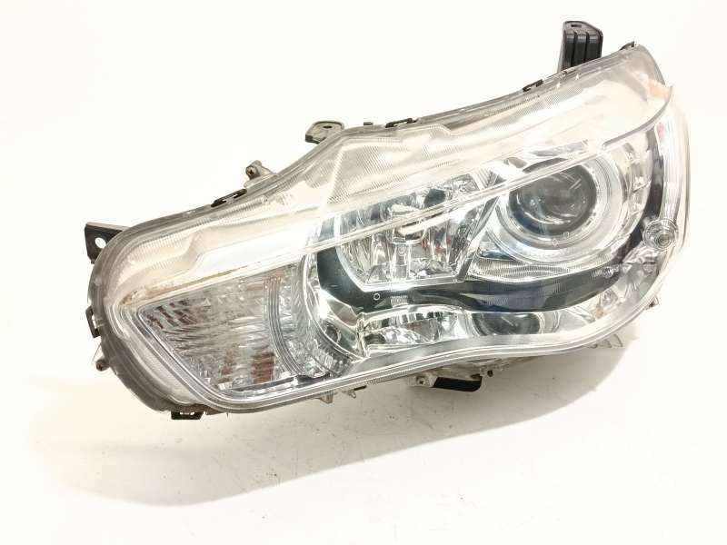 FARO IZQUIERDO 8301B557 