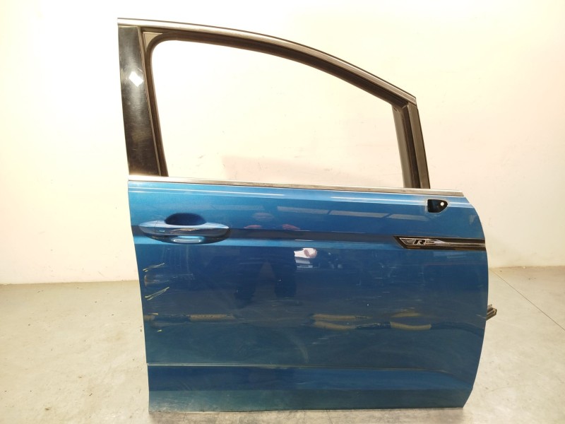 PUERTA DELANTERA DERECHA 5TA831056AE 