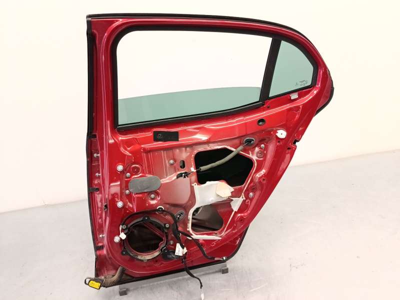 Recambio de puerta trasera derecha para renault megane iv hatchback (b9a/m/n_) 1.5 dci 110 (b9a3) referencia OEM IAM 821001172R - Rojo 5