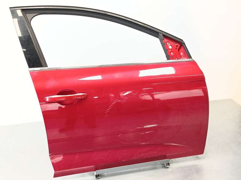 Recambio de puerta delantera derecha para renault megane iv hatchback (b9a/m/n_) 1.5 dci 110 (b9a3) referencia OEM IAM 801001148 - Rojo 2