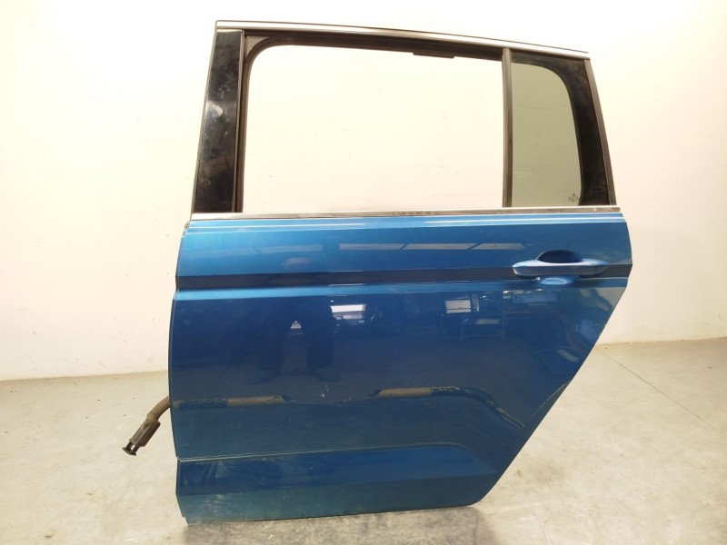PUERTA TRASERA IZQUIERDA 5TA833055AH 