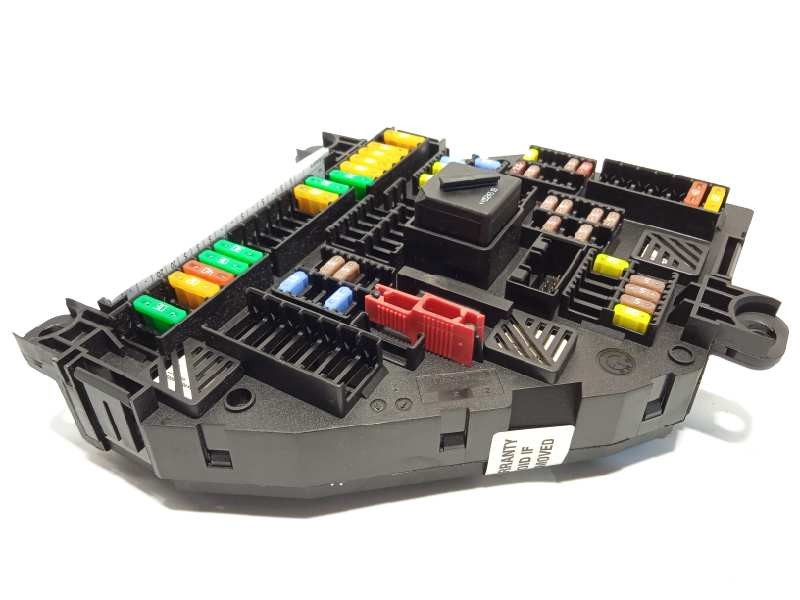 CAJA RELES / FUSIBLES 9315151 61149315151 