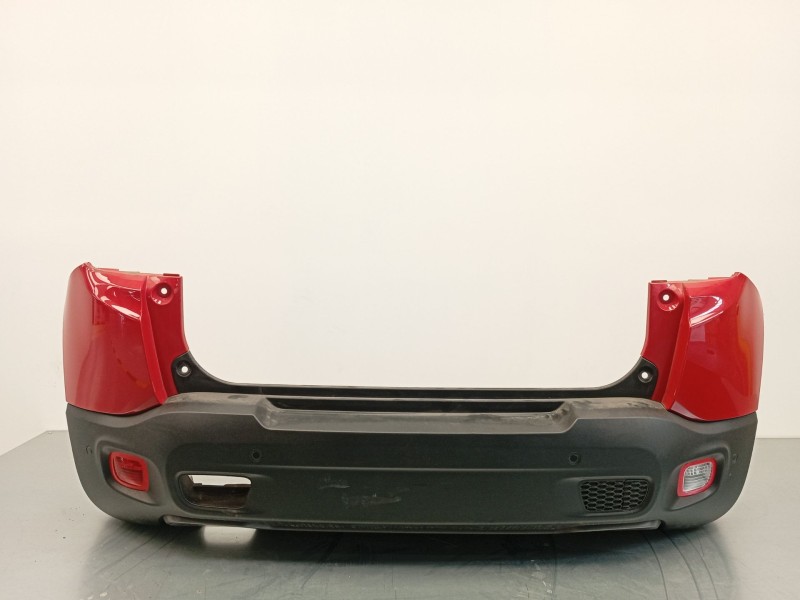 PARAGOLPES TRASERO 735691360 735631109 