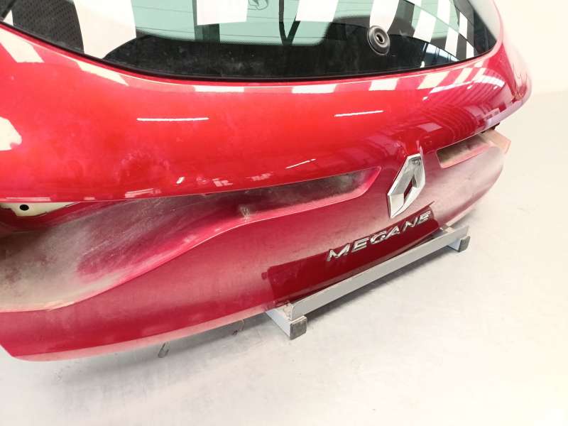 Recambio de porton trasero para renault megane iv hatchback (b9a/m/n_) 1.5 dci 110 (b9a3) referencia OEM IAM 901522397R 90300437 - Rojo 3