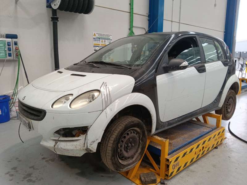 SMART FORFOUR (454)