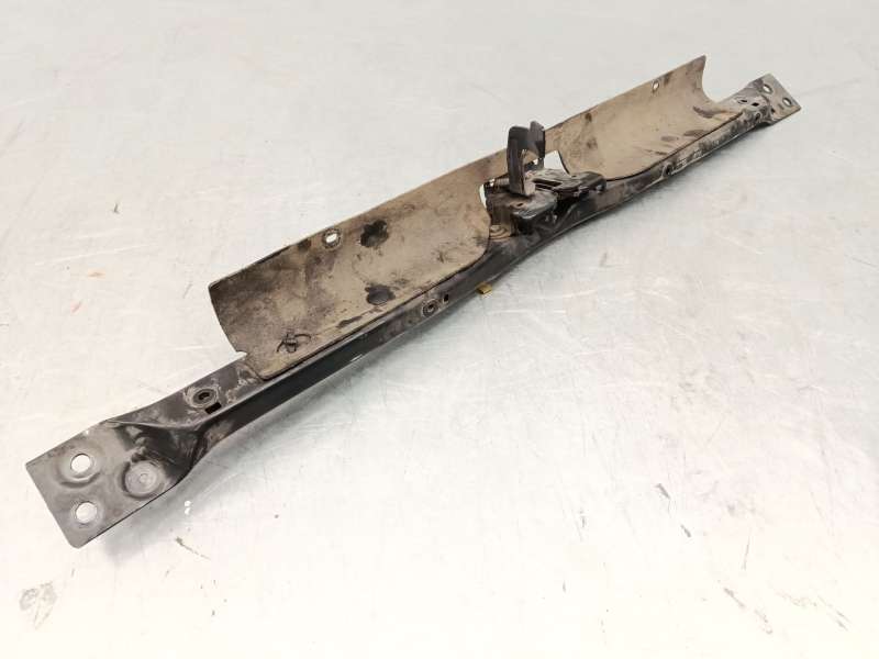 Recambio de panel frontal para dodge caliber 2.0 referencia OEM IAM 5074712AA 5115676AB - Plata 4