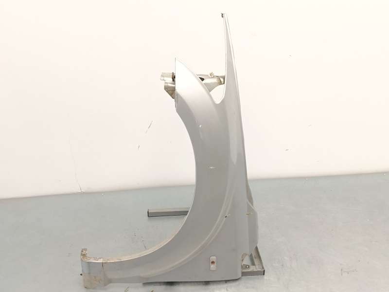 Recambio de aleta delantera izquierda para dodge caliber 2.0 referencia OEM IAM 5116471AA 5160021AA - Plata 2