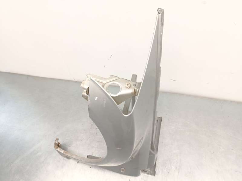 Recambio de aleta delantera izquierda para dodge caliber 2.0 referencia OEM IAM 5116471AA 5160021AA - Plata 3