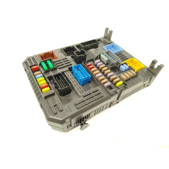 CAJA RELES / FUSIBLES 9830805680 1669610980 28625151