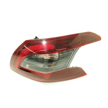 PILOTO TRASERO DERECHO 9823728580 81250202