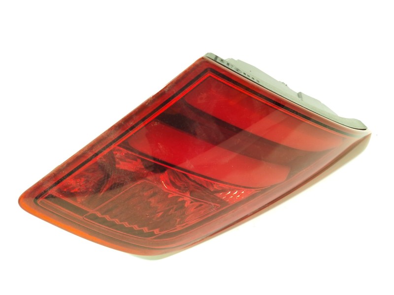 PILOTO TRASERO IZQUIERDO INTERIOR 9677818380 81260101