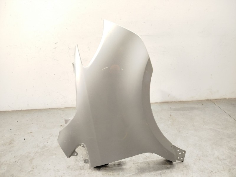 ALETA DELANTERA DERECHA A9108810100 9108810100