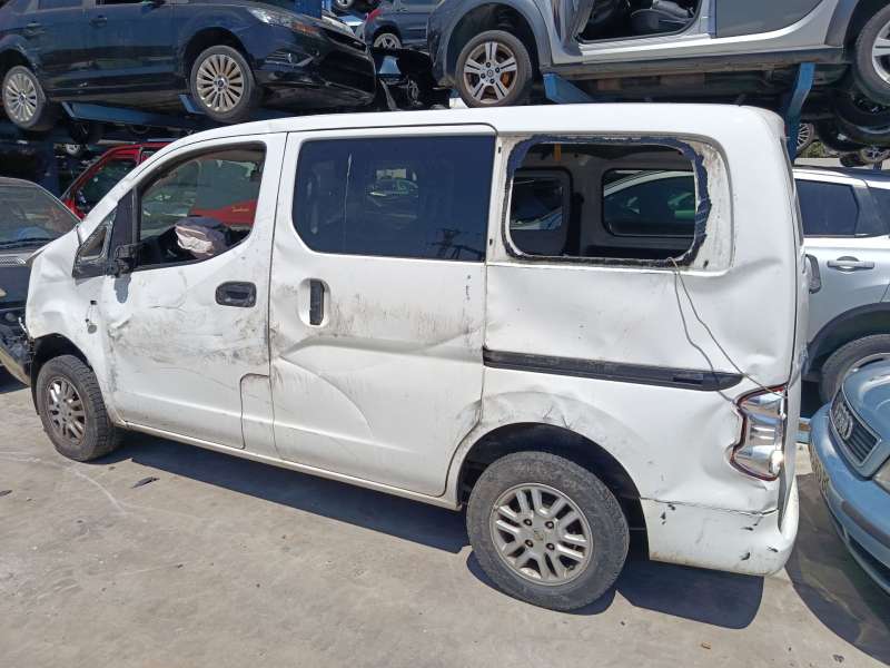 NISSAN NV200 / EVALIA AUTOBÚS