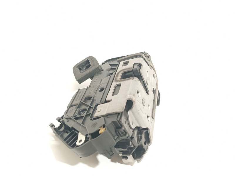 CERRADURA PUERTA DELANTERA DERECHA 5TB837016E 