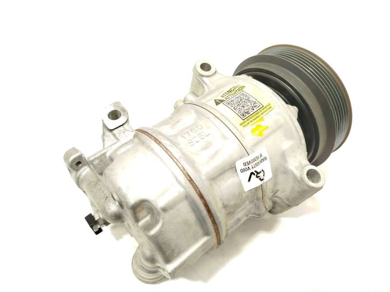Recambio de compresor aire acondicionado para renault megane iv hatchback (b9a/m/n_) 1.5 dci 110 (b9a3) referencia OEM IAM 92600 - Rojo 5