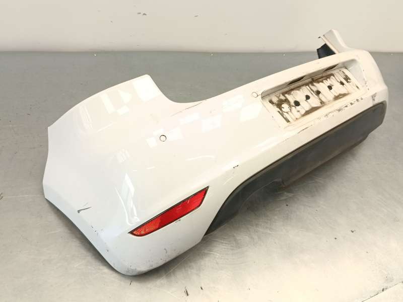 Recambio de paragolpes trasero para volkswagen golf vi (5k1) 2.0 tdi referencia OEM IAM 5K6807417GRU - Blanco 2