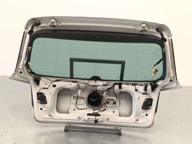 Recambio de porton trasero para volkswagen golf vi (5k1) 2.0 tdi referencia OEM IAM 5K6827025J - Blanco 4