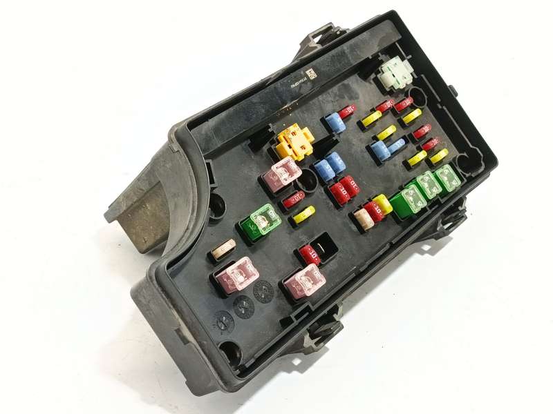 Recambio de caja reles / fusibles para dodge caliber 2.0 referencia OEM IAM 4692169AE 4692169AC P04692169AE - Plata 2