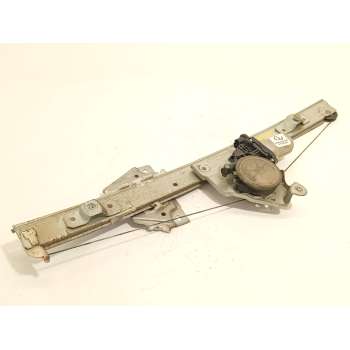 ELEVALUNAS DELANTERO IZQUIERDO 8340265J00 