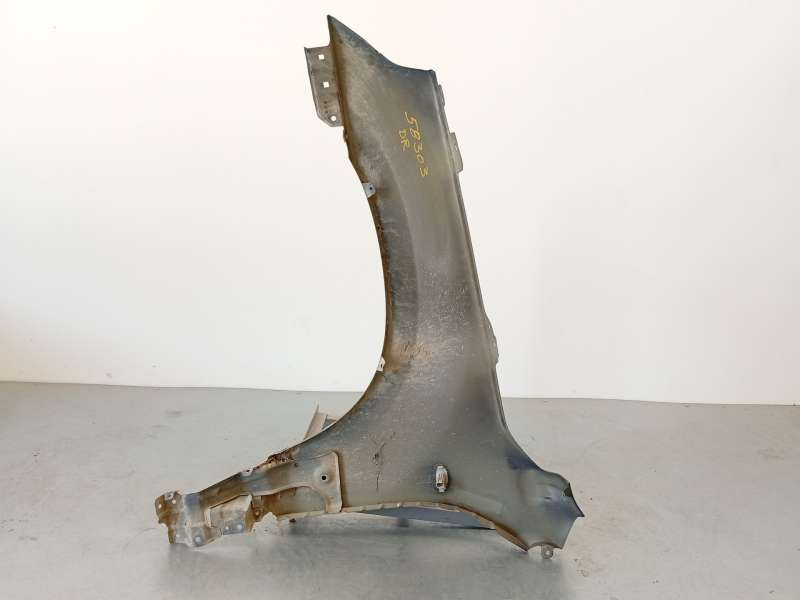Recambio de aleta delantera derecha para suzuki grand vitara ii (jt, te, td) 1.9 ddis a las 4 ruedas (jt419, td44, jb419wd, jb41 2