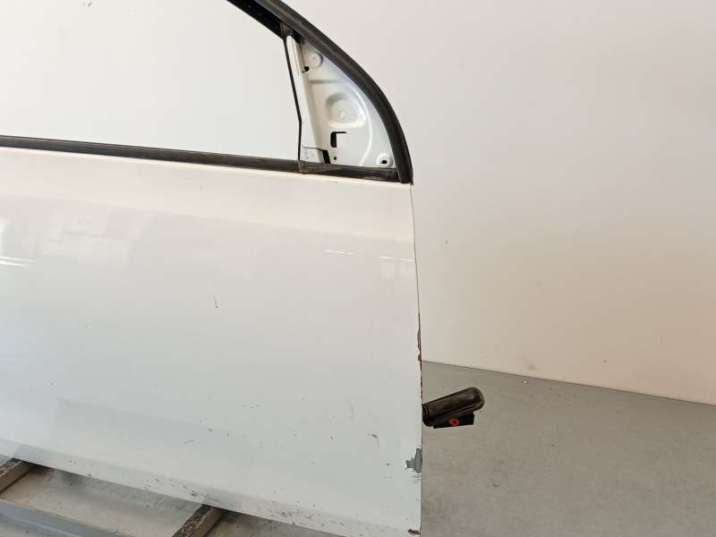 Recambio de puerta delantera derecha para volkswagen golf vi (5k1) 2.0 tdi referencia OEM IAM 5K3831056K - Blanco 2