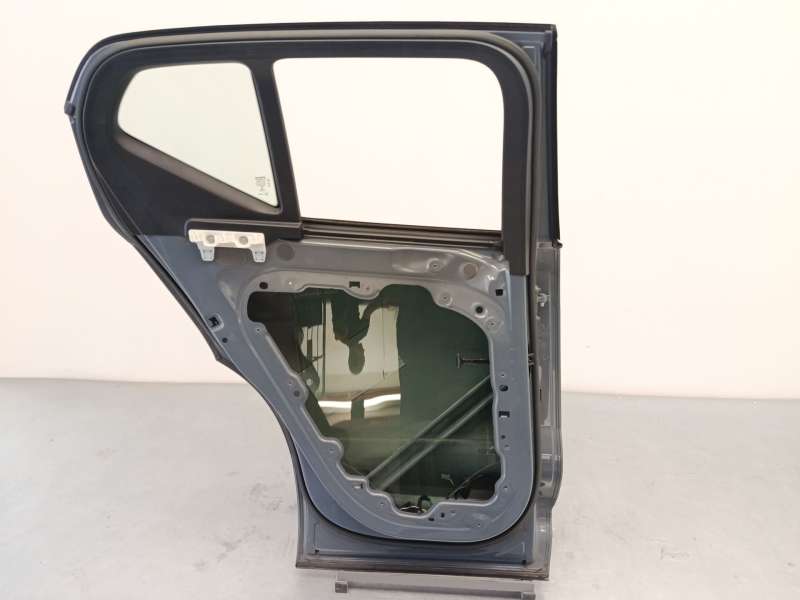 Recambio de puerta trasera izquierda para volvo xc40 (536) recharge referencia OEM IAM 32399014 - Azul 4