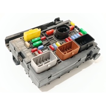 CAJA RELES / FUSIBLES 9807028780 