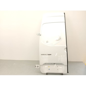 PUERTA TRASERA IZQUIERDA A9077405500 9077405400