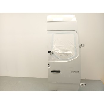 PUERTA TRASERA DERECHA A9077405400 9077405400