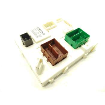 CAJA RELES / FUSIBLES 32320214 