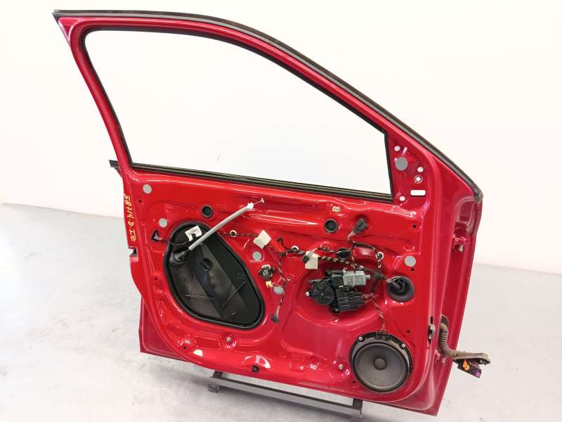 Recambio de puerta delantera izquierda para skoda fabia iii (nj3) 1.0 tsi referencia OEM IAM 6V0831055A - Rojo 5