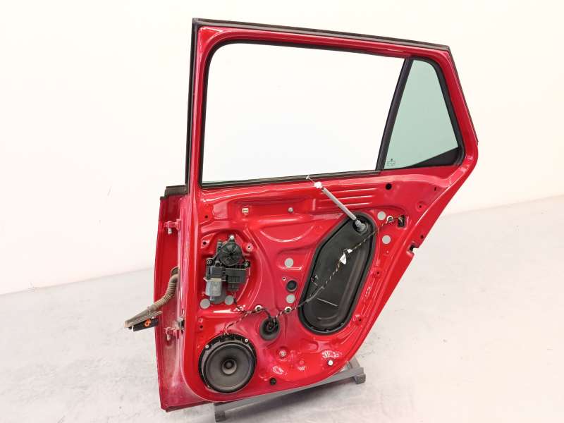 Recambio de puerta trasera derecha para skoda fabia iii (nj3) 1.0 tsi referencia OEM IAM 6V6833056A - Rojo 5