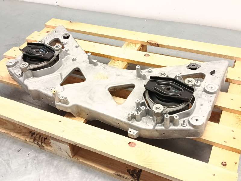 Recambio de soporte motor delantero para volvo xc40 (536) recharge referencia OEM IAM 31686305 - Azul 2