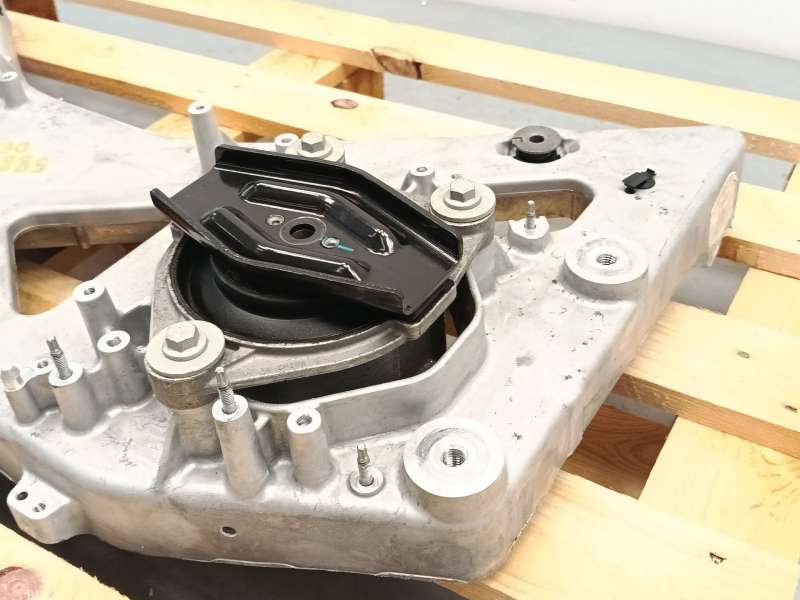 Recambio de soporte motor delantero para volvo xc40 (536) recharge referencia OEM IAM 31686305 - Azul 4