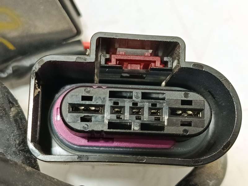 Recambio de modulo electronico para skoda fabia iii (nj3) 1.0 tsi referencia OEM IAM 1K0906093J - Rojo 5