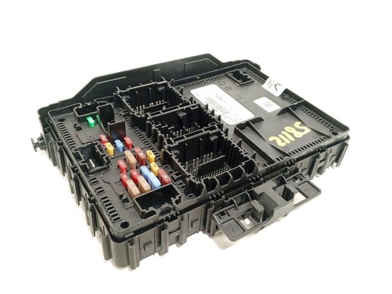 CAJA RELES / FUSIBLES RU5T15604BJCC 2758213 F005V04496